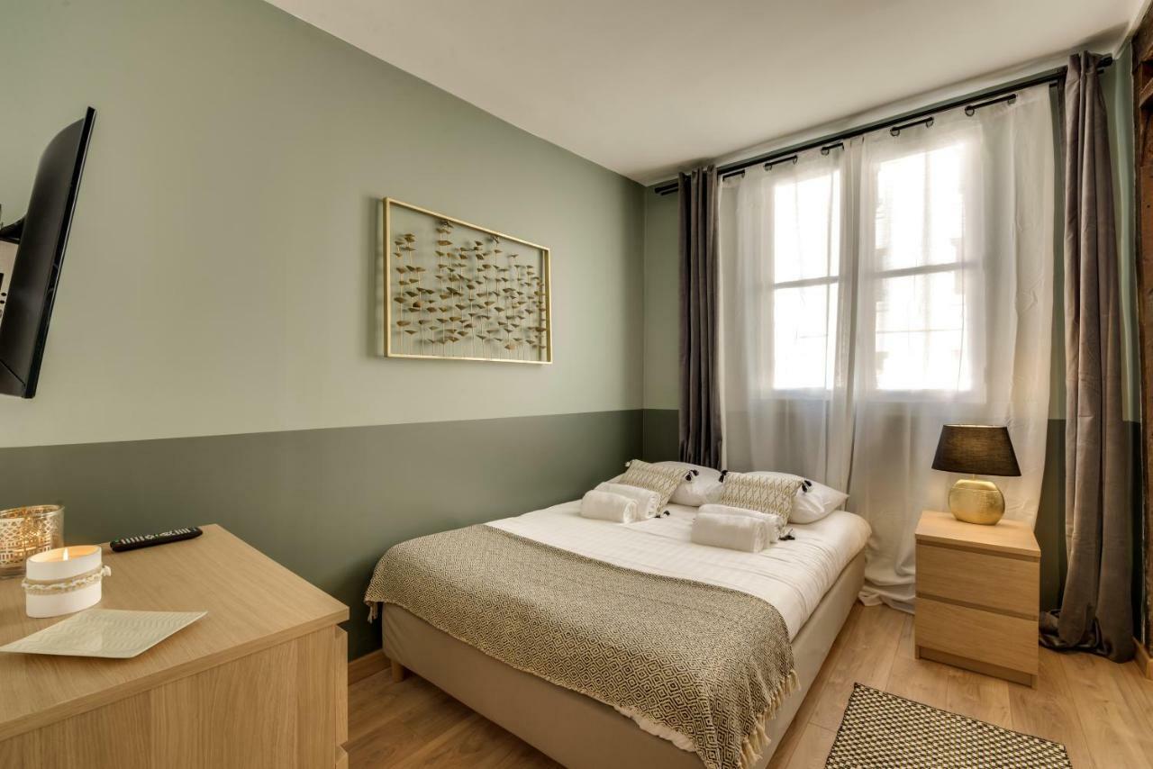 Beautiful Triplex In The Center Of Paris Apartamento Exterior foto